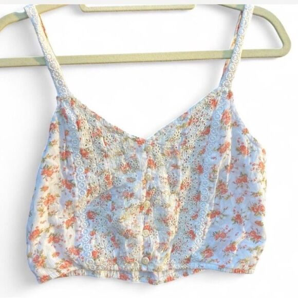 Forever 21 Floral Button-Up Tank Top - Picture 1 of 6